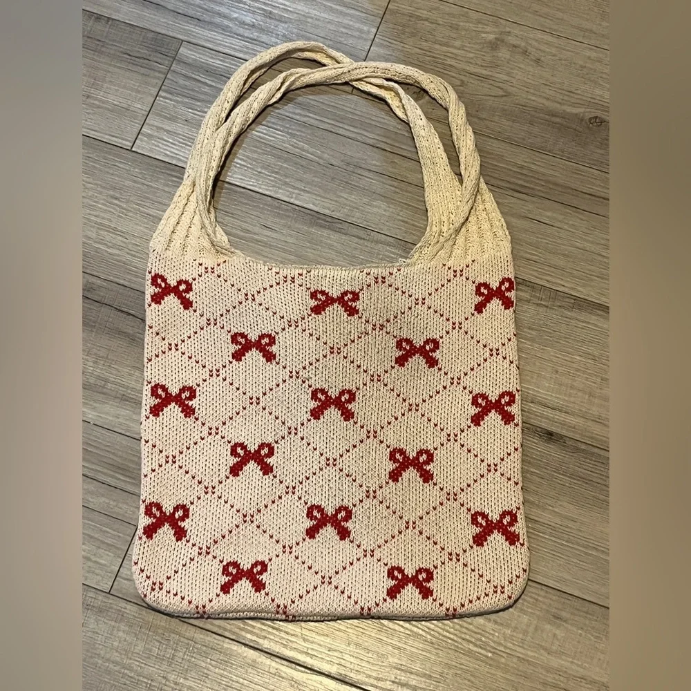 Red &White Crochet Tote Bag Handmade Knit Bow Pattern GrannyCore minimalist Chic